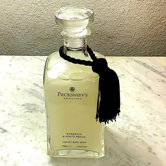 PECKSNIFF’S ENGLAND NOURISH GARDENIA & WHITE PEACH LUXURY BATH SOAK NEW 23.6 FL - Picture 2 of 9